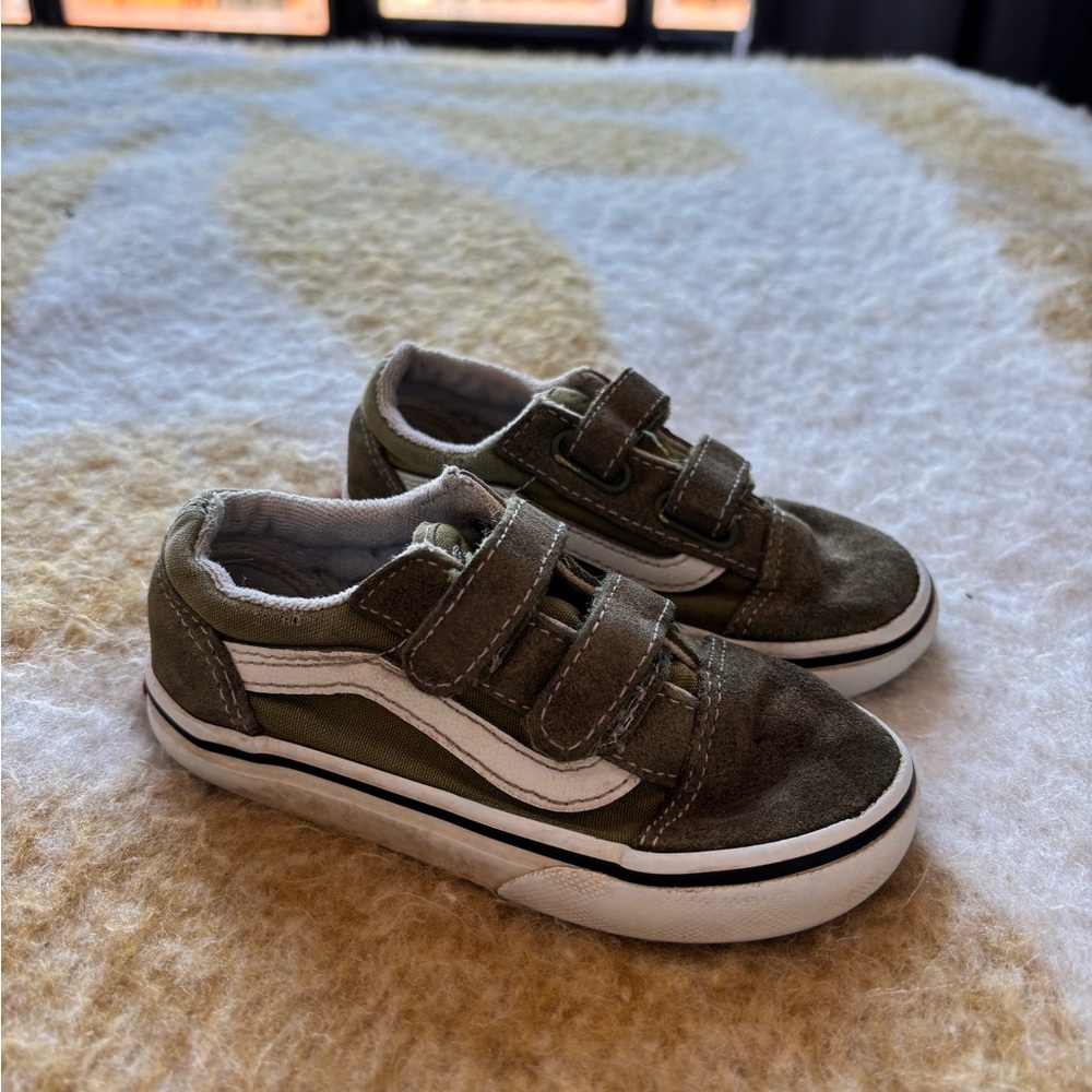 Toddler Vans Velcro khaki Green Suede Sneakers T8